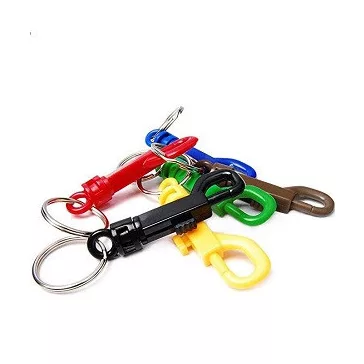 Karabiner 7 Cm Szines Műanyag