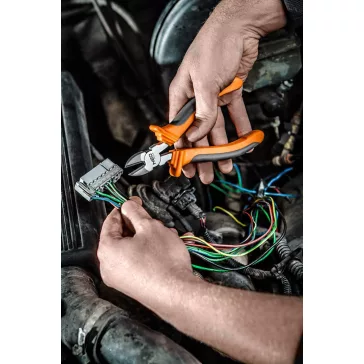 Oldalcsípőfogó 180Mm Műa.Ny. Neo Tools